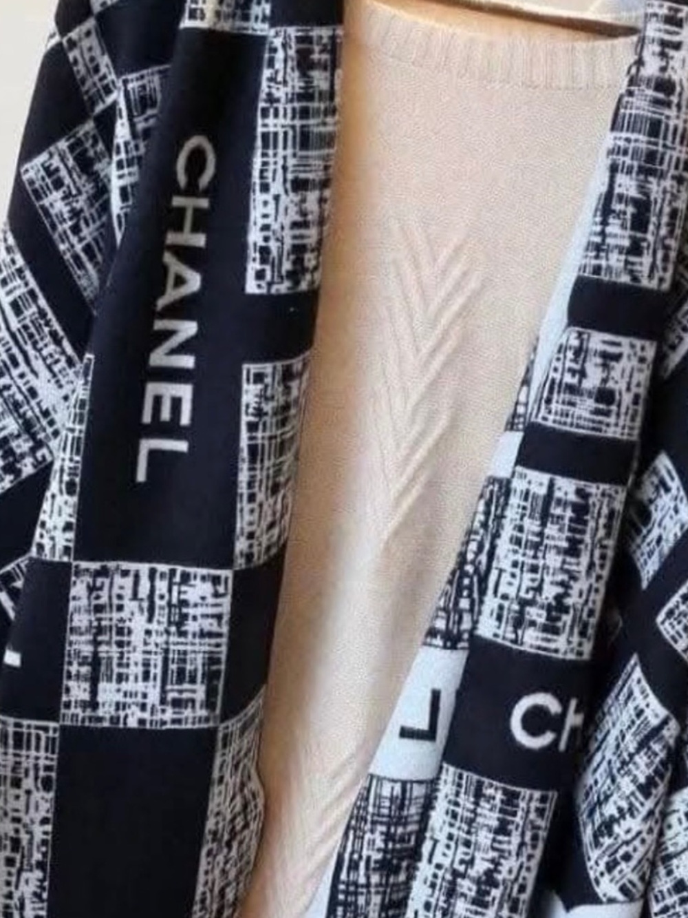 GWP CC reversible scarf